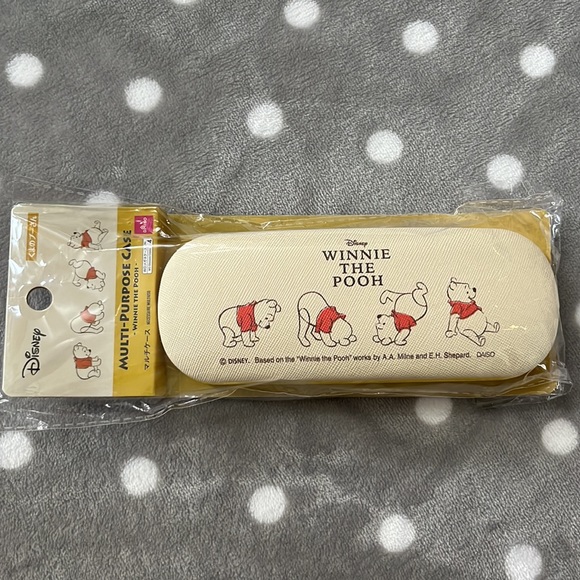 Disney Winnie The Pooh Glasses/Sunglasses Case - Picture 2 of 7